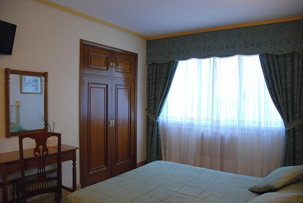 America Hotel 2*