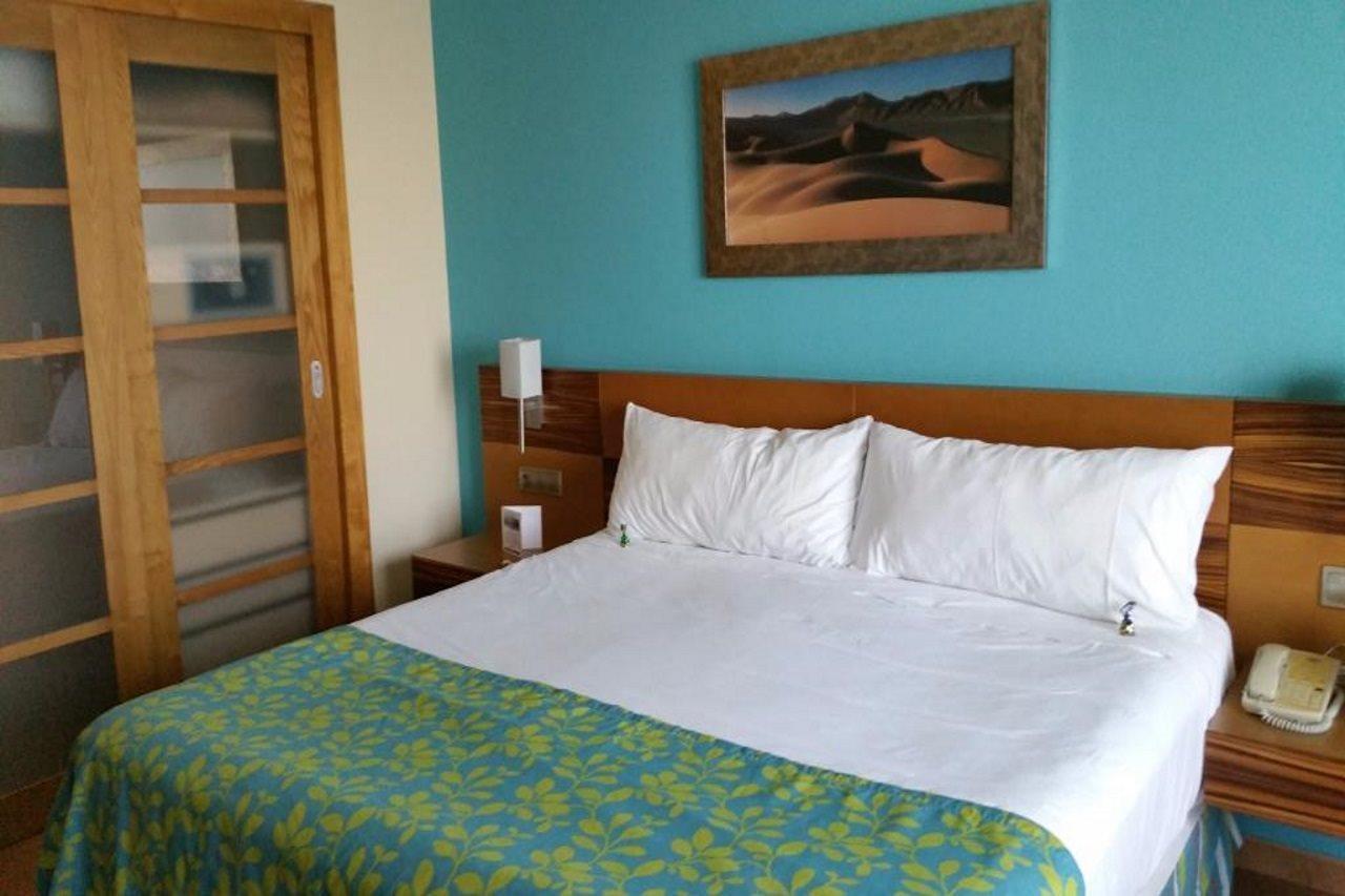 Elba Carlota & Golf Resort 4*