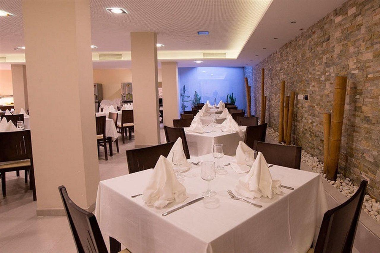 Rh Aura Hotel 4*