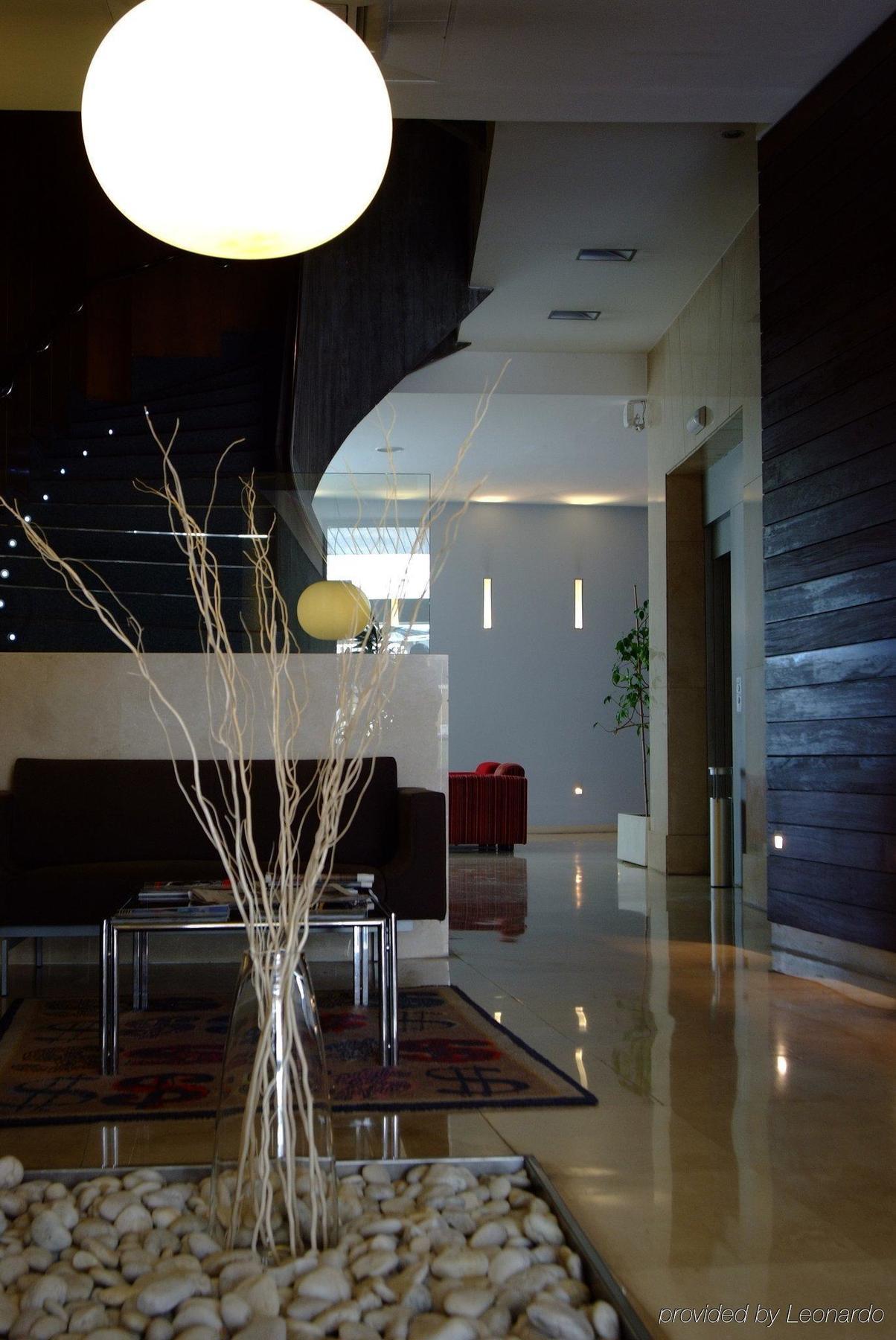 Colon Tuy Hotel 3*