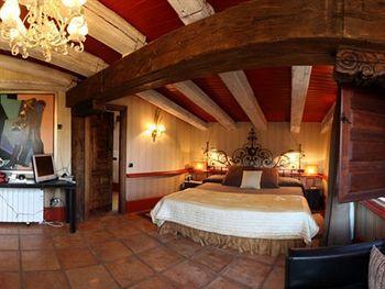 Rural Castillo De Hotel 5*