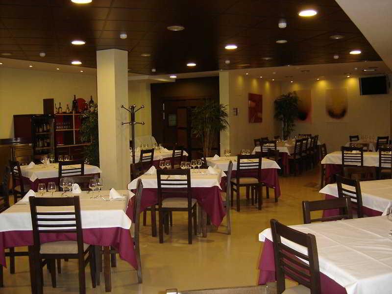 Ciudad De 3*