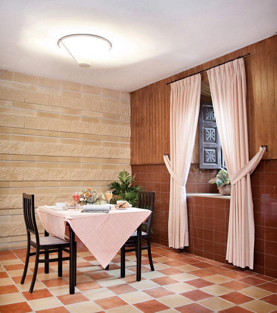 Palacio De Vallados Hotel