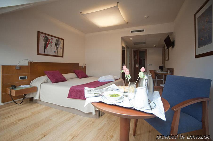 Duerming Longoria Plaza Hotel