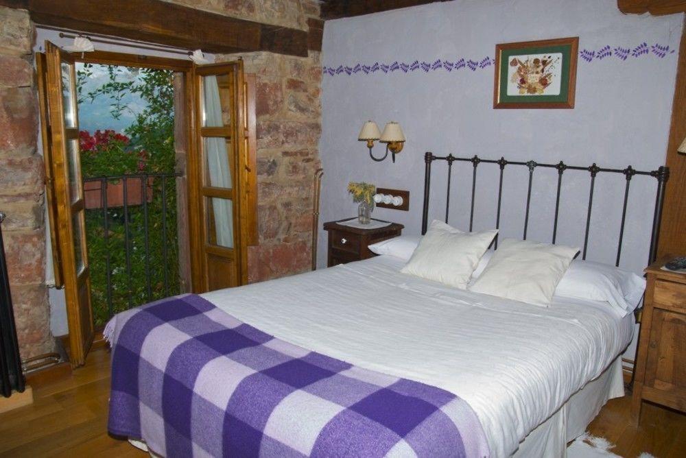 La Trebede Inn