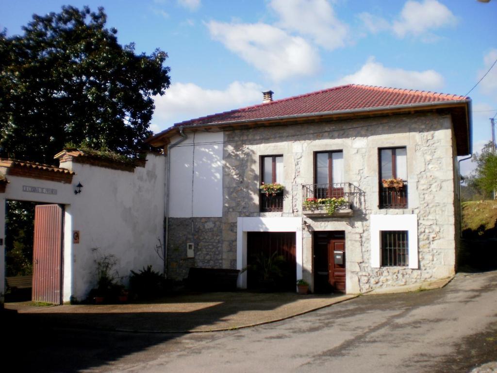 Hotel La Casona De Priorio 3*