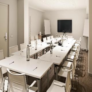 Ibis Budget Hotel 2*