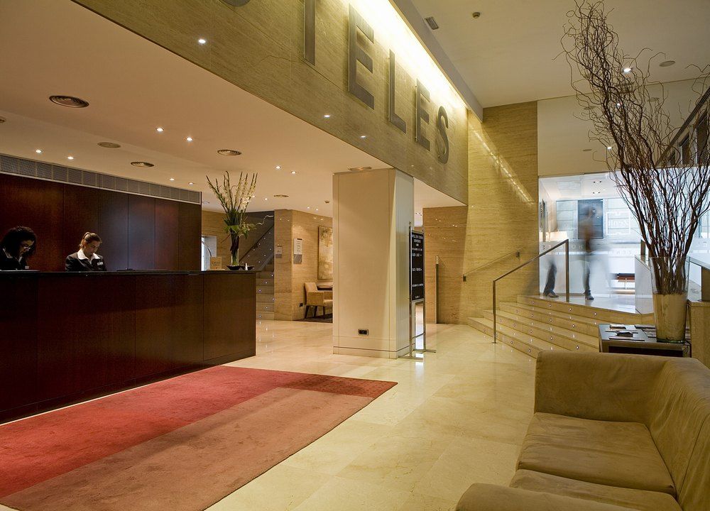 Hotel Zenit Coruna 4*