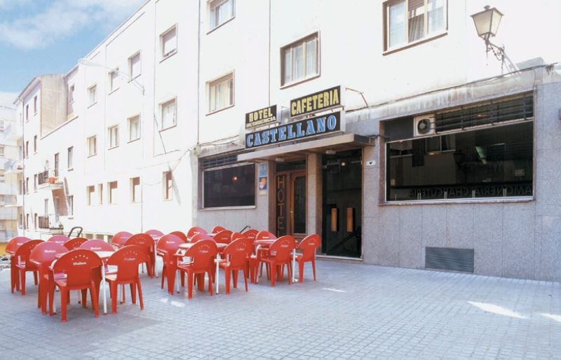 Residencia Castellano I Hotel
