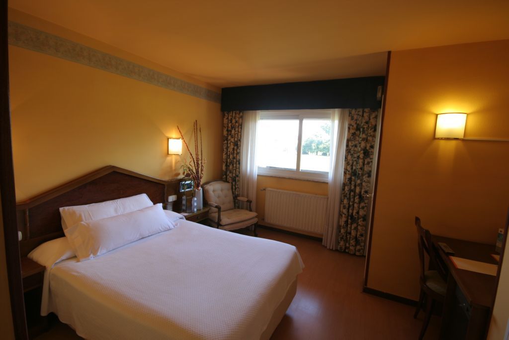 Oviedo Hotel Viella (Siero)
