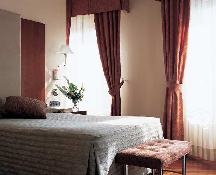 Nh Nacional 4* Madrid