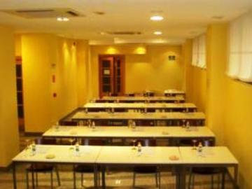 Palacio Congresos 3*