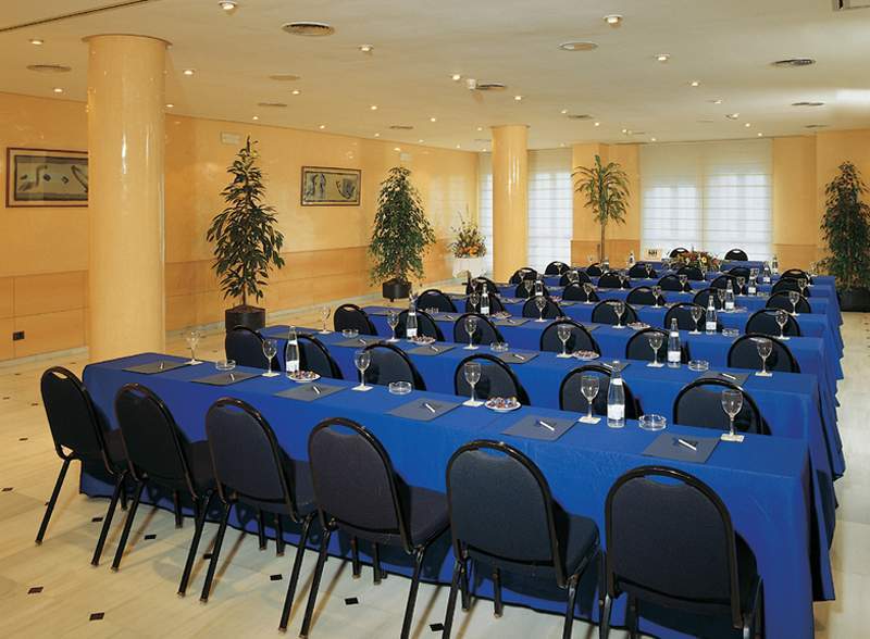 Urh Ciutat De Hotel