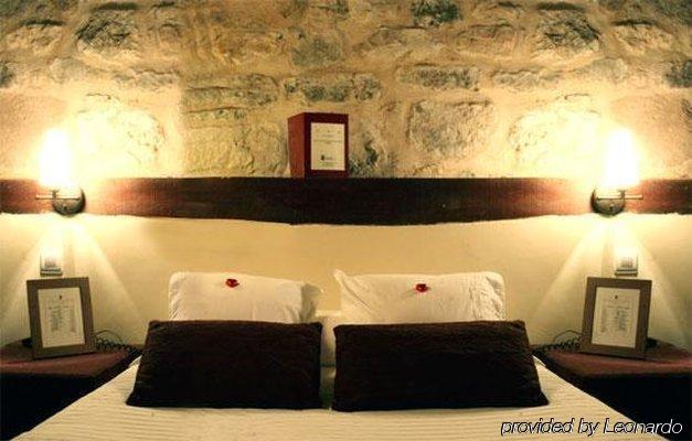Santa Maria La Real Hotel 3*