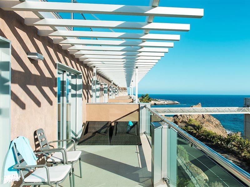 Riviera Vista 3*