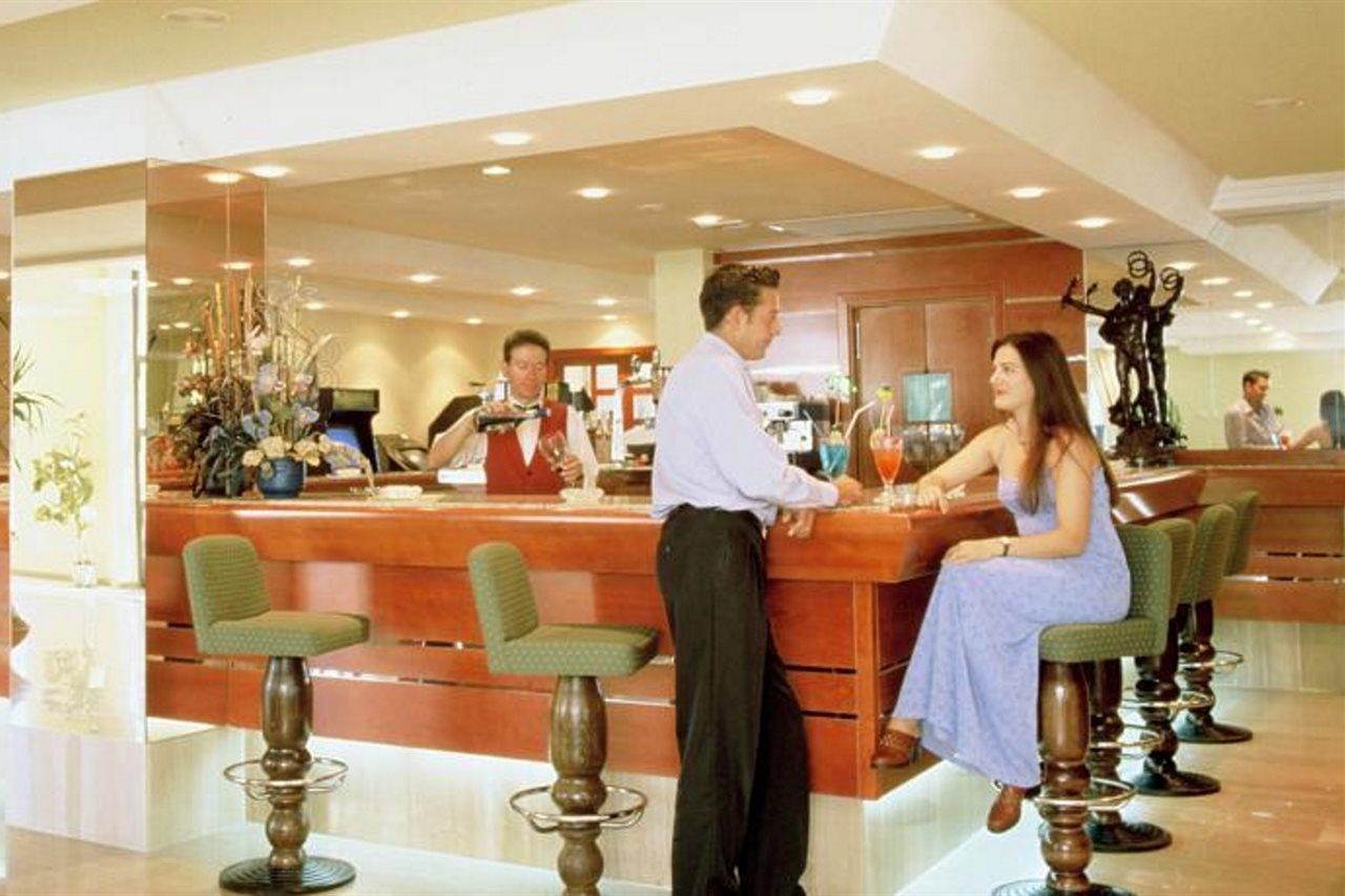 Ilusion Markus & Hotel