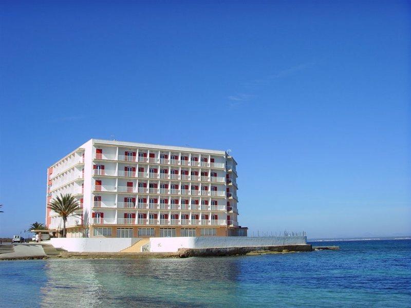 Universal Marqués Hotel