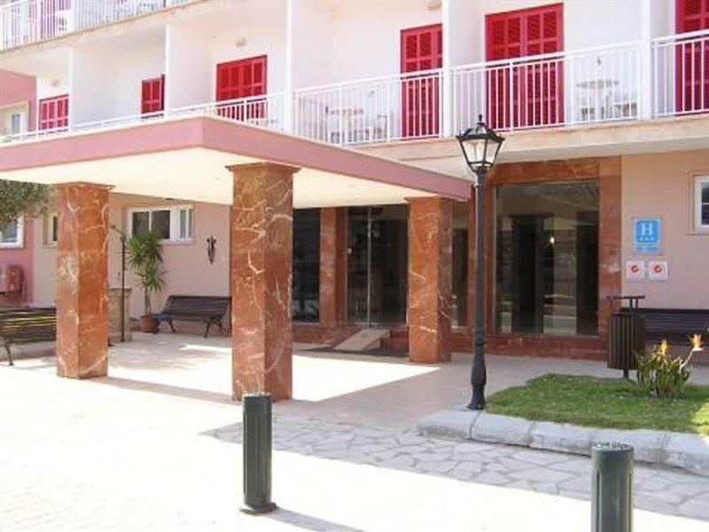 Universal Marqués 4*