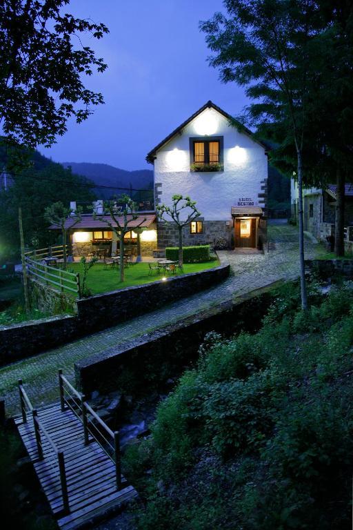 Rural Besaro - Selva De Irati