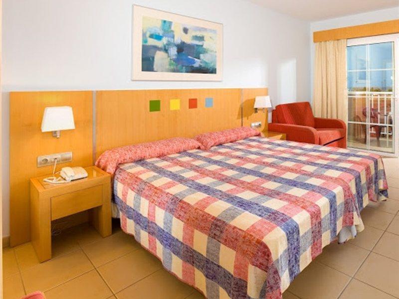 Chatur Costa Caleta 3*