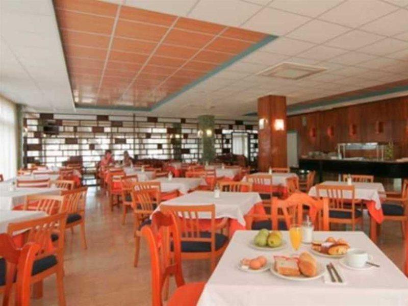 Azuline S'anfora & Fleming (adults Only) 2*
