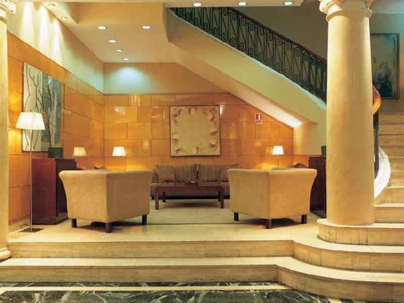 Nh Nacional Hotel