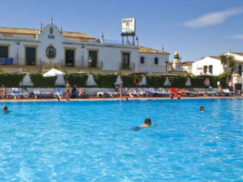 Globales Pueblo Andaluz Hotel 3*