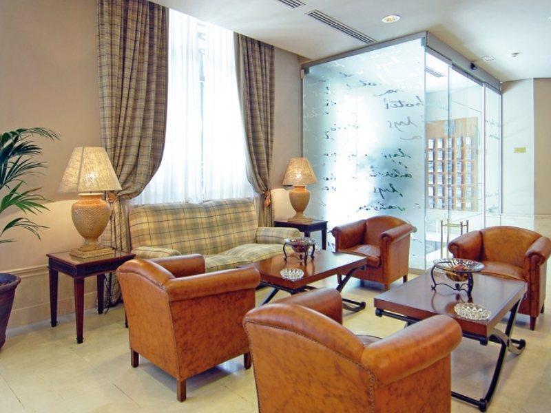 Vincci Lys Hotel