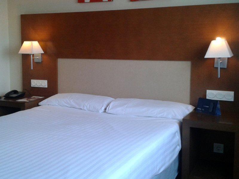 Catalonia Cañas 3* Viana (Navarre)