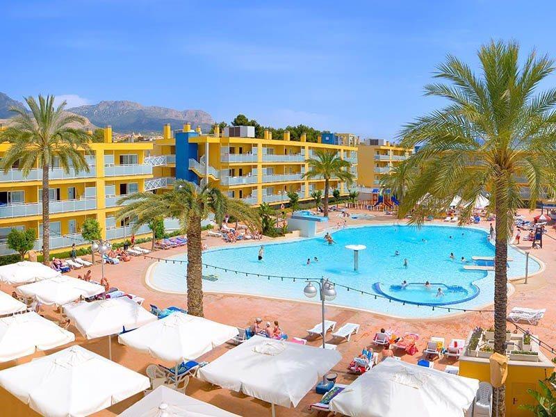 Turisticos Terralta Apartahotel