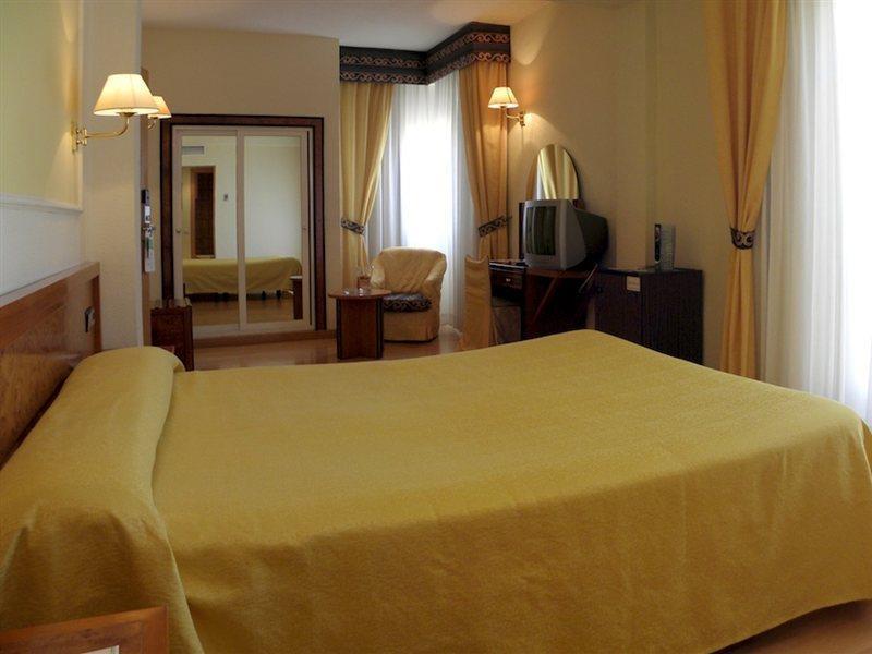 Ohtels Gran Hotel 4*