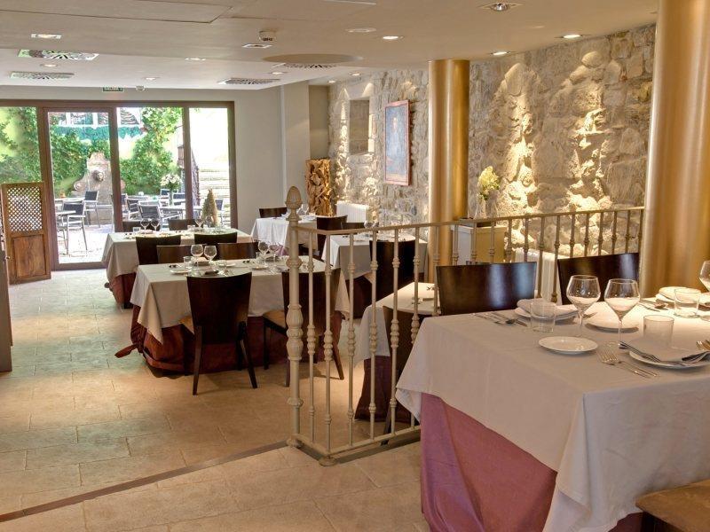 Palacio Del Obispo Hotel Graus