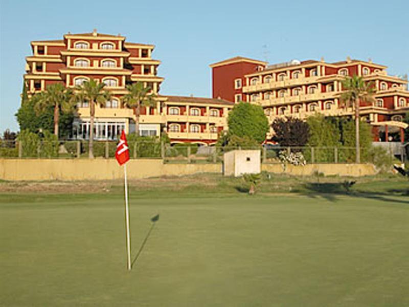 Ilunion Golf Hotel 4*