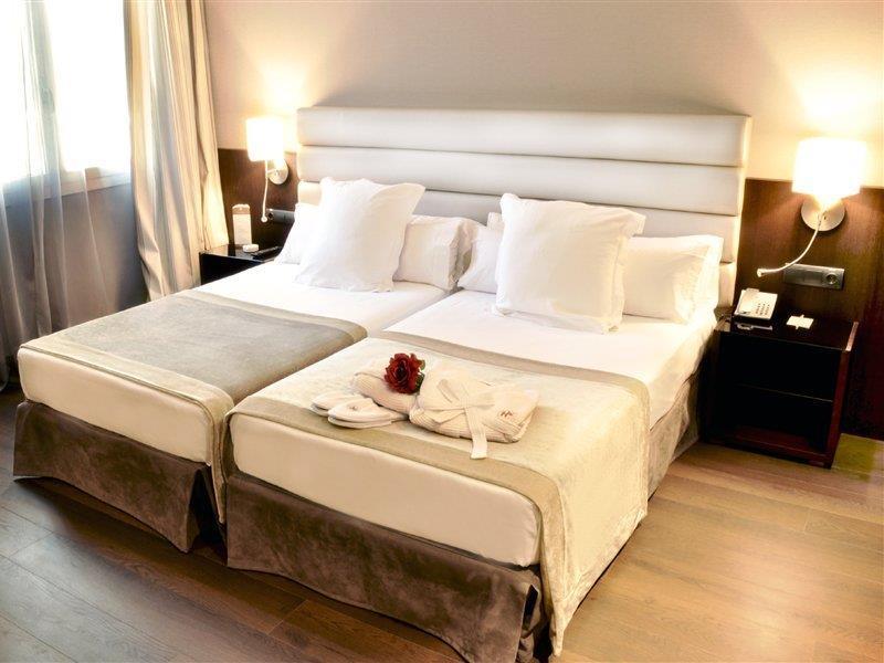 Catalonia Rigoletto 4*