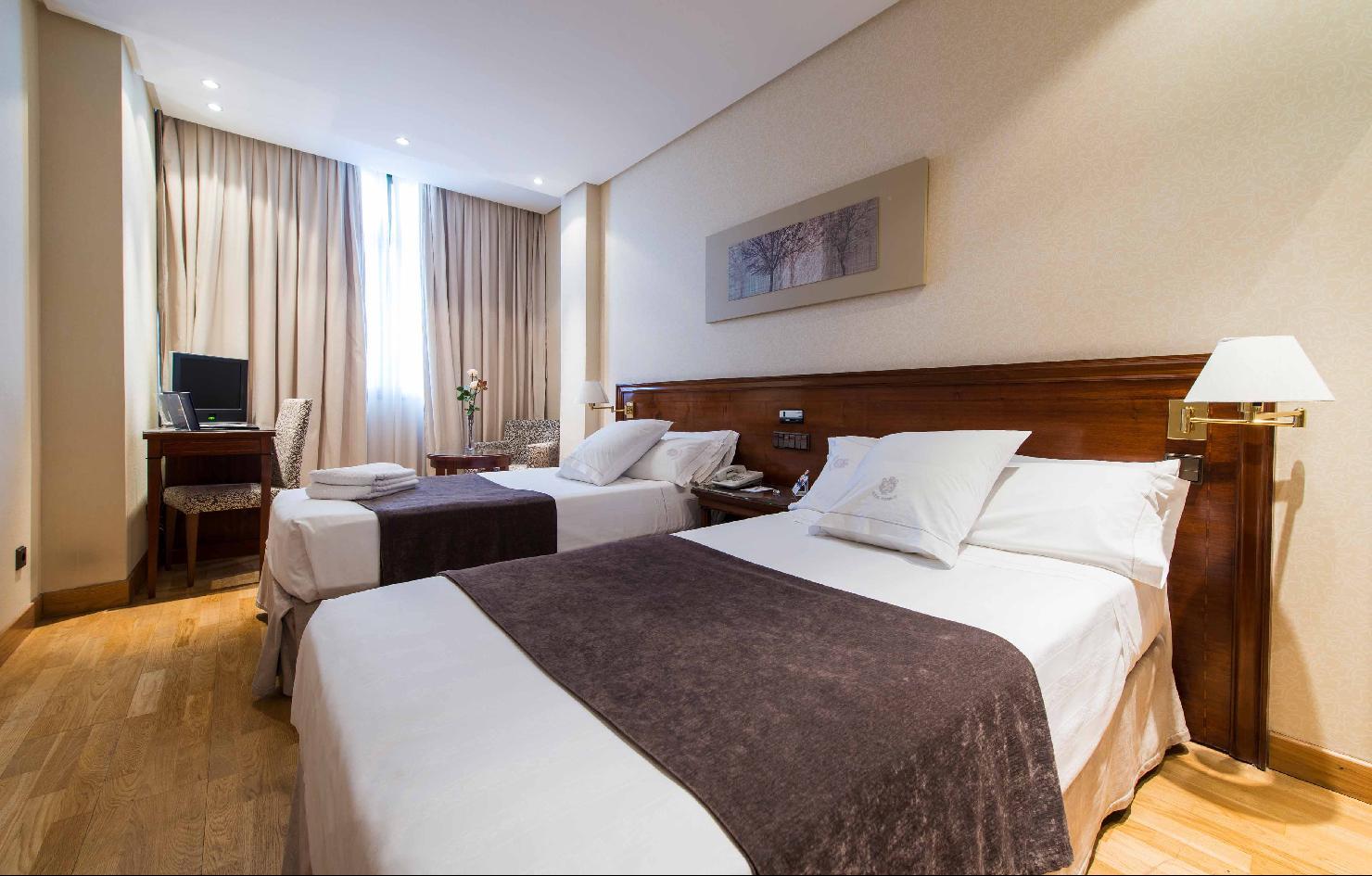 Hotel Felipe Iv 4*