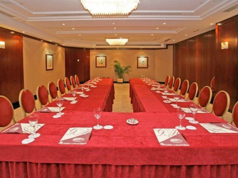 Hotel Eurostars Gran Santiago 4*