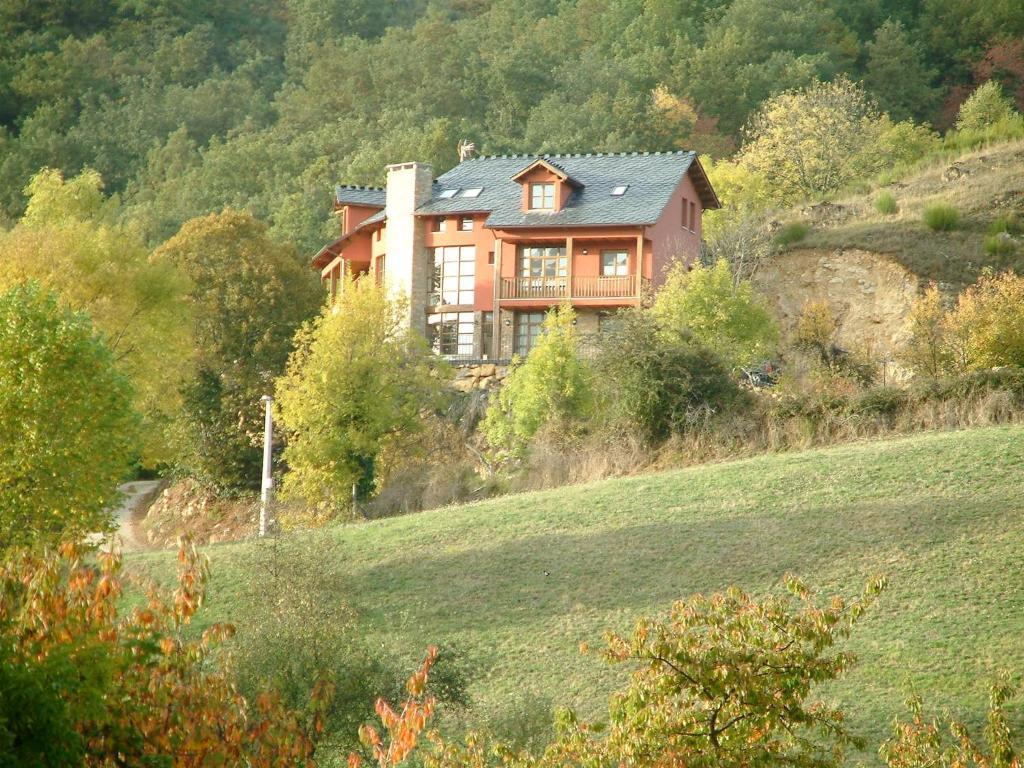 Apartamentos Casa la Fonte * Oballo