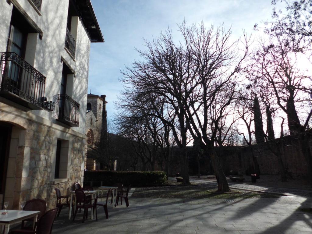 Hotel Rey Chindasvinto Covarrubias