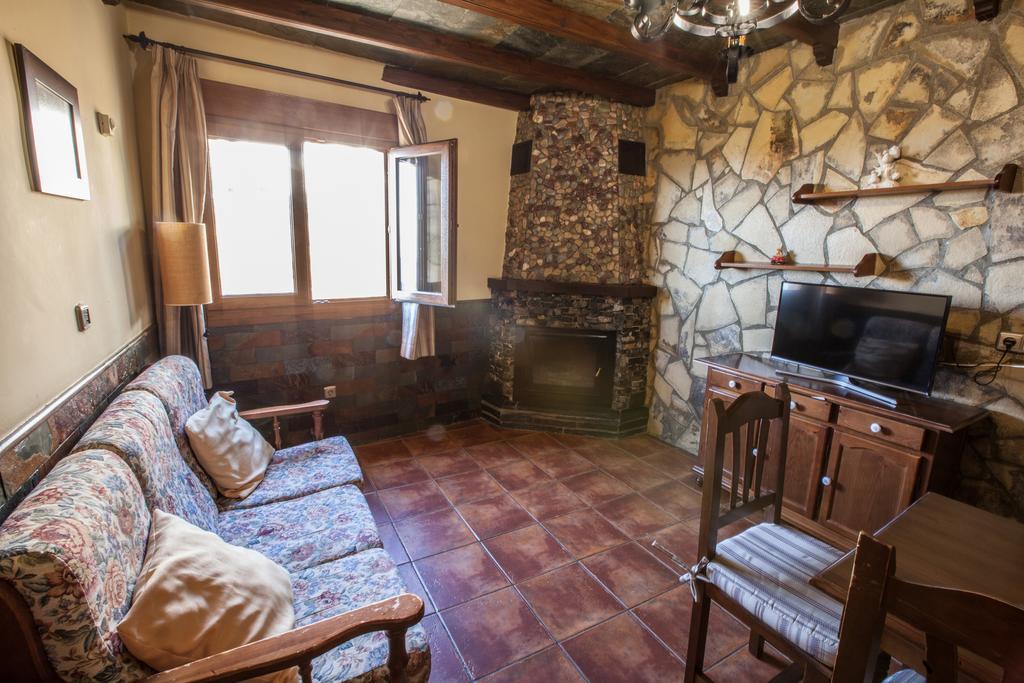 Country house Rurales Benarum Con Alpujarra De La Sierra