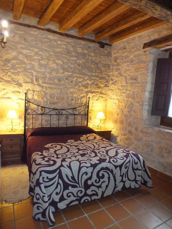 Casas Del Duraton Uruenas
