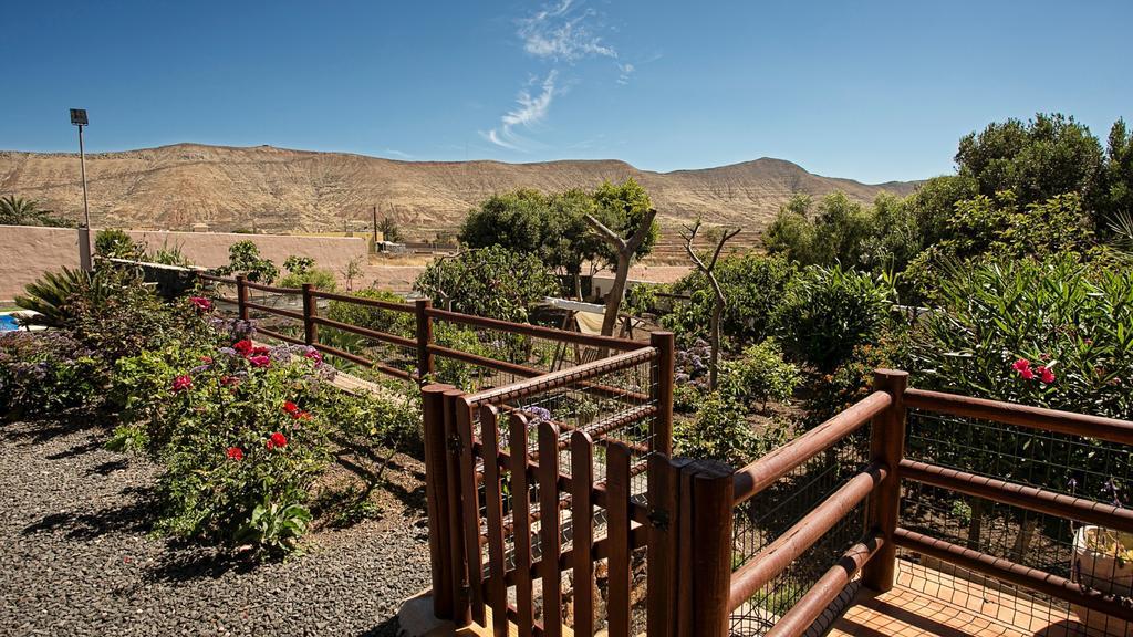 Villa De Lujo Con Piscina Privada Y Tetir