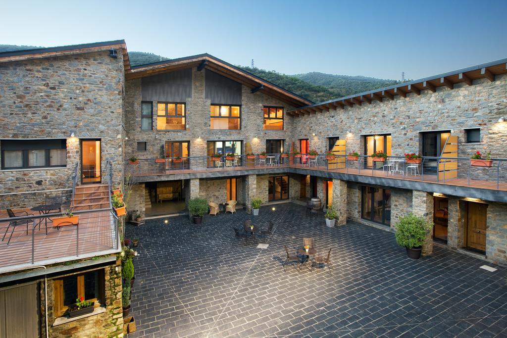 Hotel Rural Cal Miquel Anserall (Catalonia)