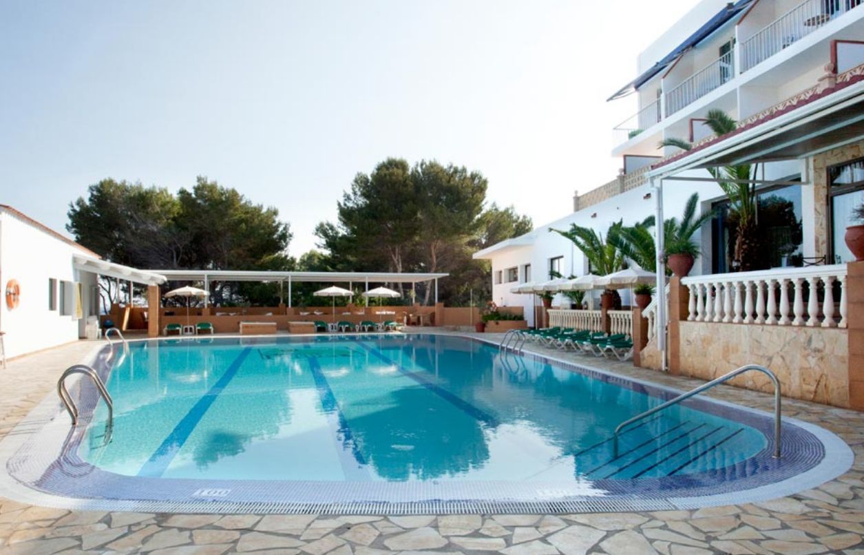 Hotel & Entre Pinos-adults Only Es Calo (Formentera)