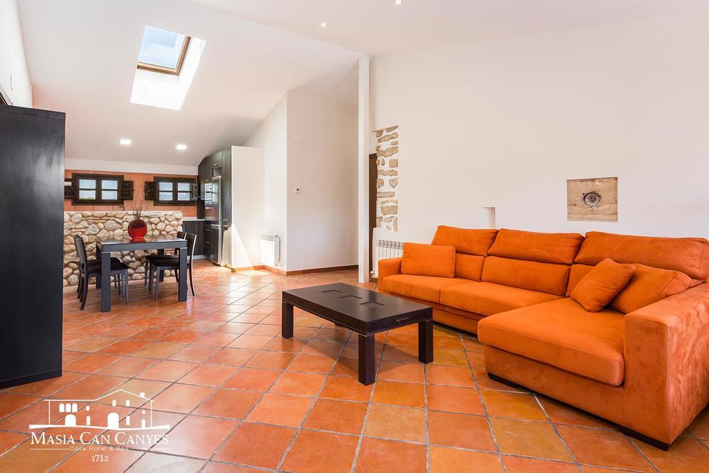 Country house Masia Canyes & *