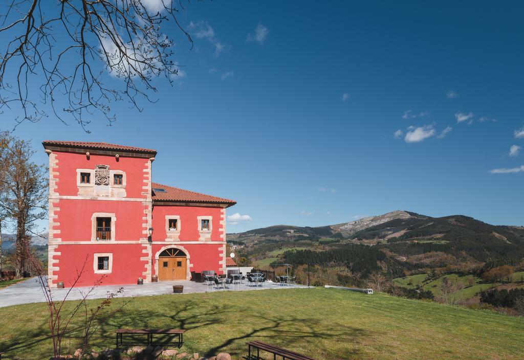 Сasa de vacaciones Palacio Horkasitas