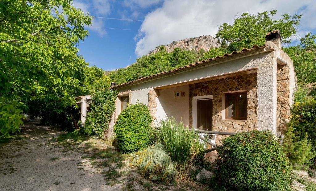 Casa rural Enebros *