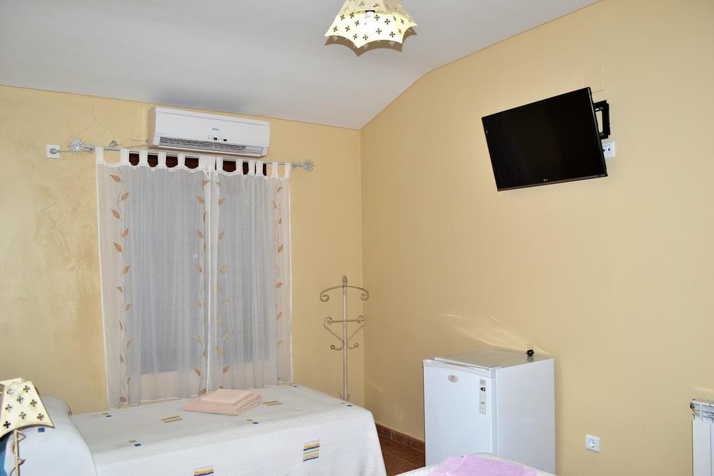 Guest house La Encina 2*