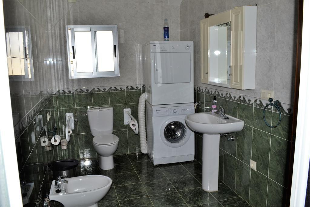 Guest house La Encina 2*