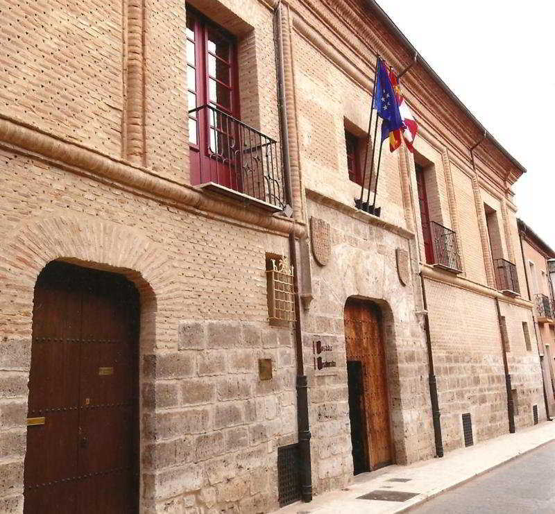 Pensión Palacio Rejadorada