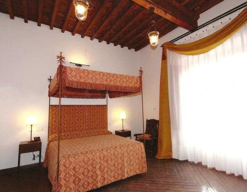 Pensión Palacio Rejadorada Toro